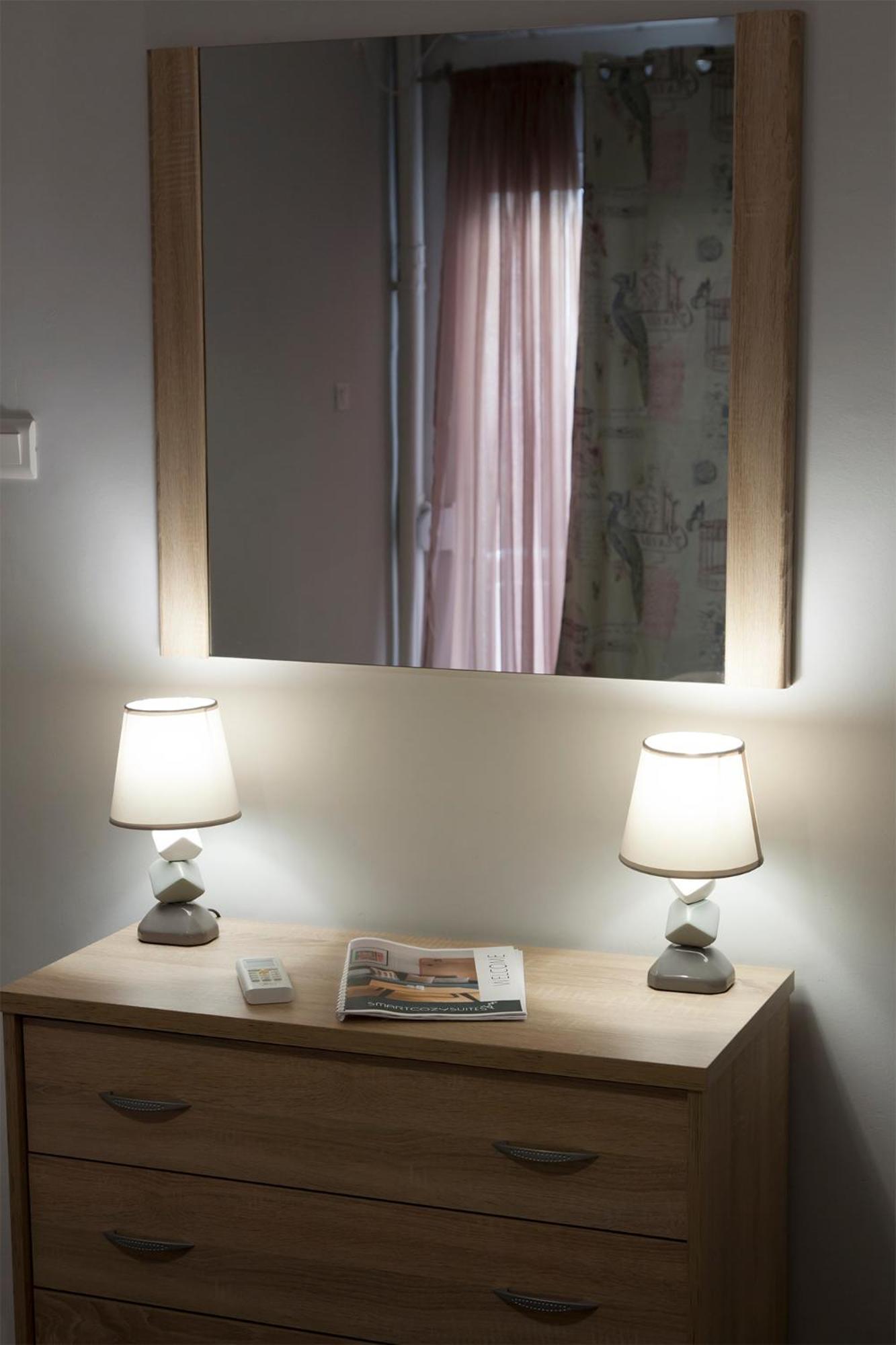Suite 04 - Smart Cozy Suites - In The Heart Of Athens - 5 Minutes From Metro Luaran gambar