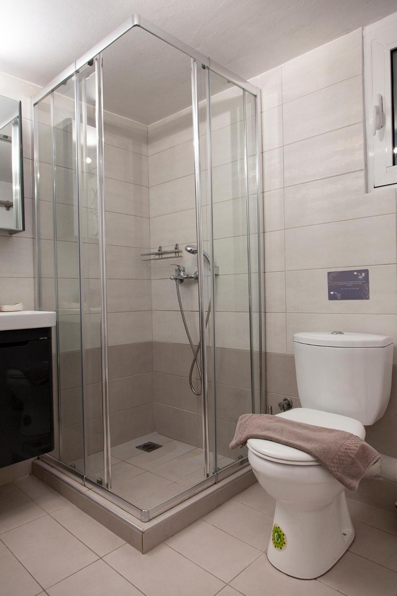 Suite 04 - Smart Cozy Suites - In The Heart Of Athens - 5 Minutes From Metro Luaran gambar